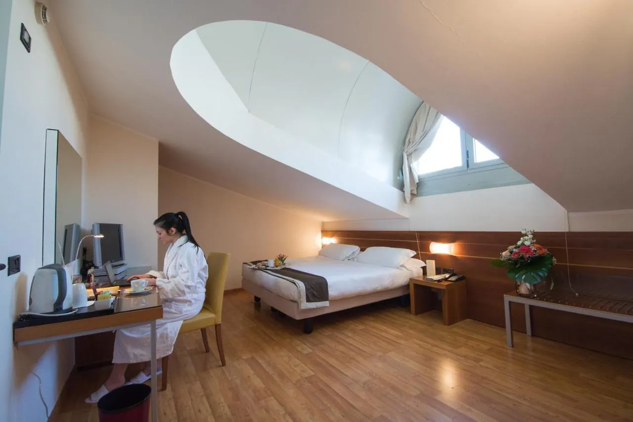 Hotel Royal Falcone Monza
