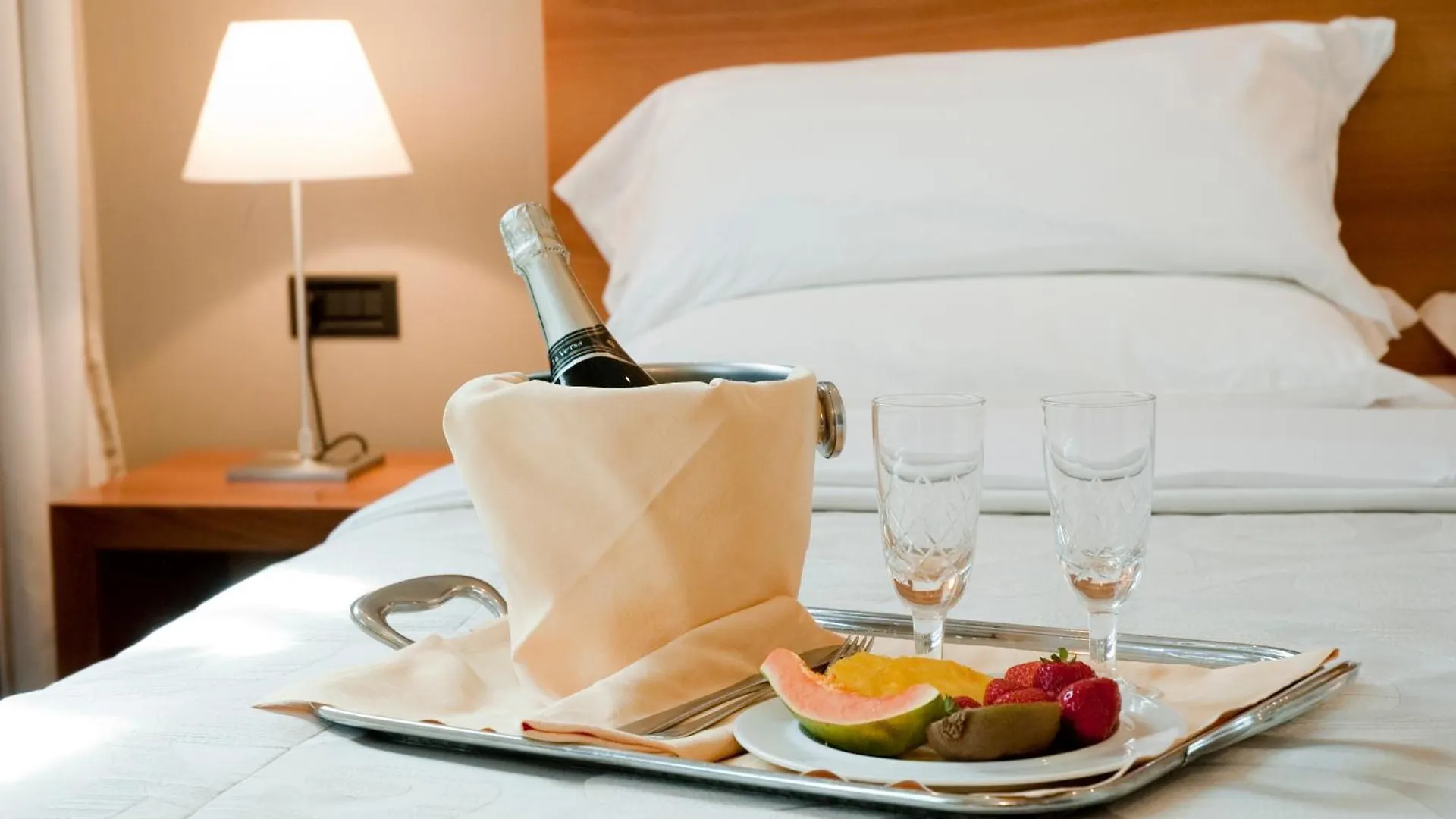 Hotel Royal Falcone Monza 4*,